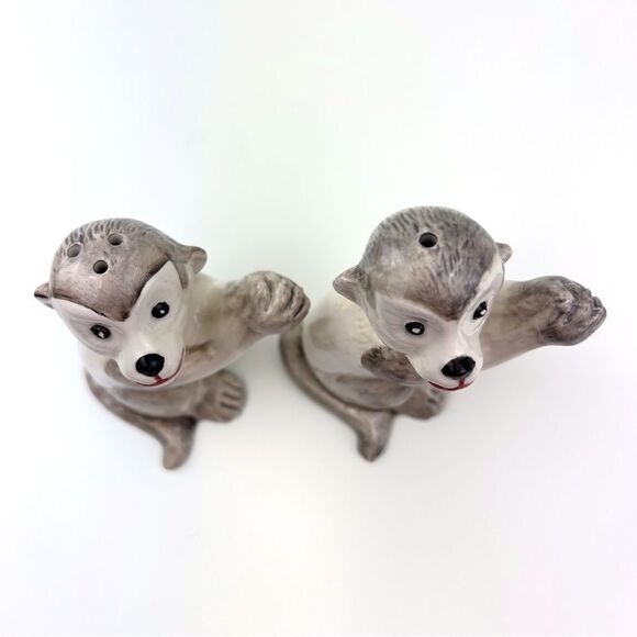 Anthropologie Les Ottomans Monkey Salt and Pepper Shakers - Picture 4 of 9